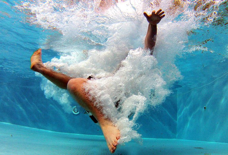 Kreative Poolgestaltung für Wasserspaß im Sommer